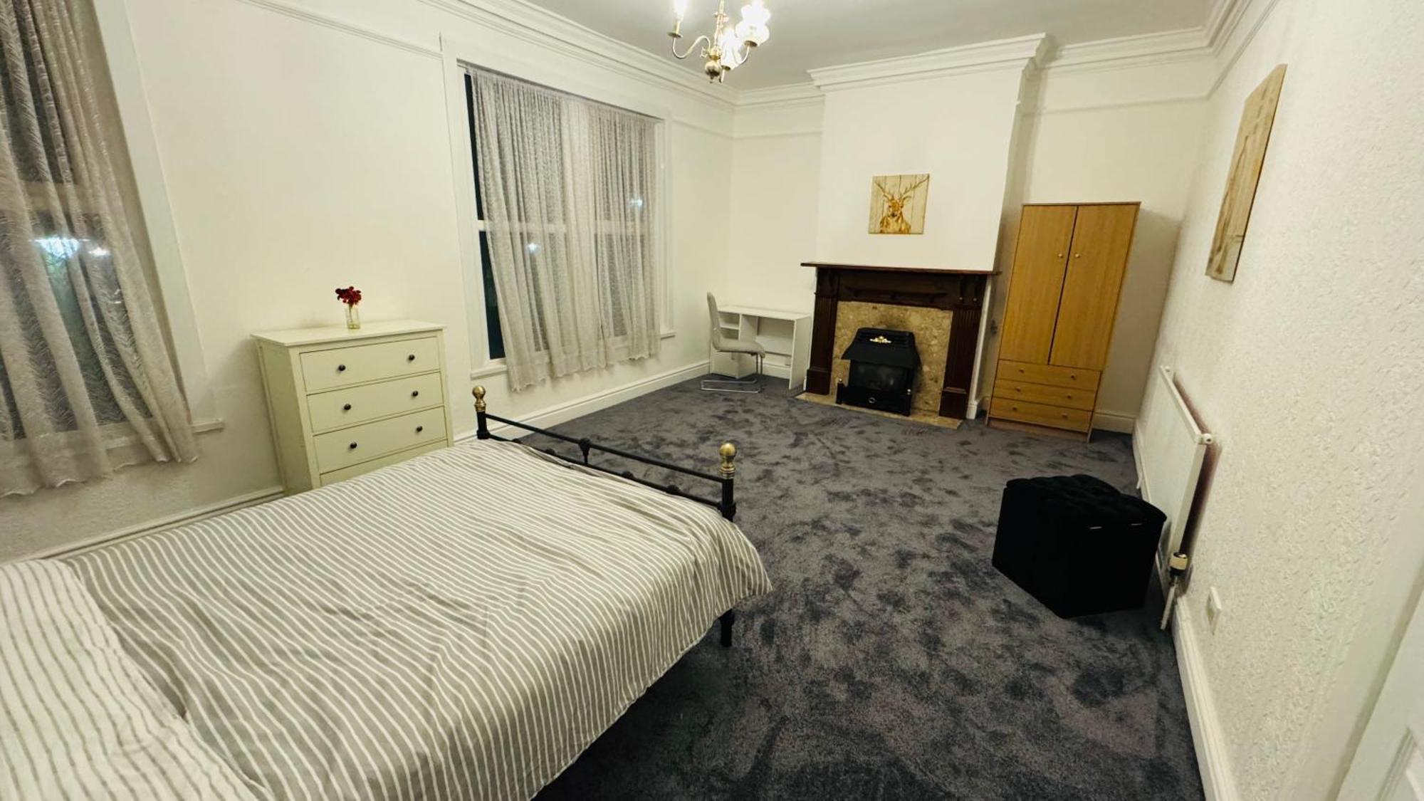 Boulevard Double Room In Shared Accommodation Kingston upon Hull Eksteriør billede